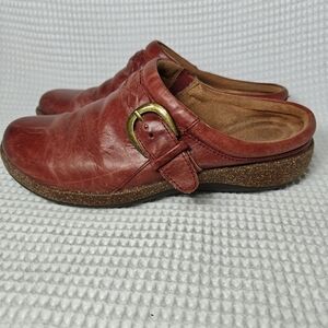 Aetrex Libby Braided Detail Leather Clogs Burgundy Slip On Women Shoes Size 6.5